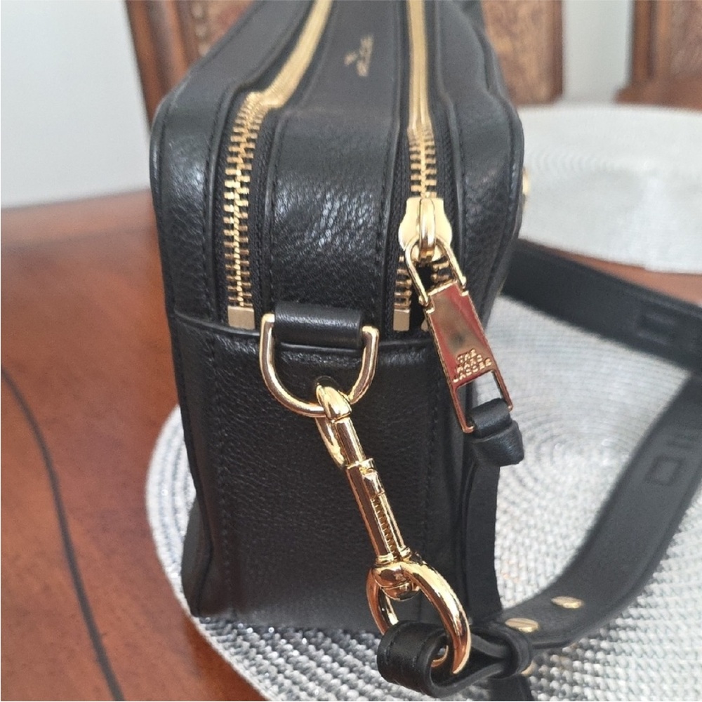 Marc Jacob’s Black Leather Crossbody Bag - Picture 6 of 15